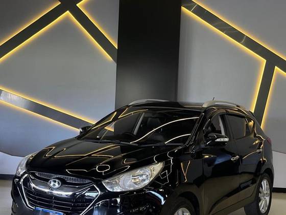HYUNDAI IX35 2.0 MPI 4X2 16V FLEX 4P AUTOMÁTICO HYUNDAI IX35 2.0 MPI 4X2 16V FLEX 4P AUTOMÁTICO